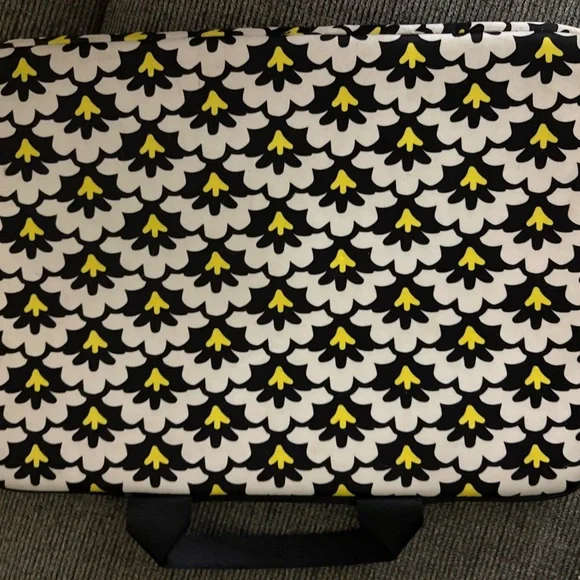 Vera Bradley Fanfare Fans Laptop Bag - Picture 6 of 6